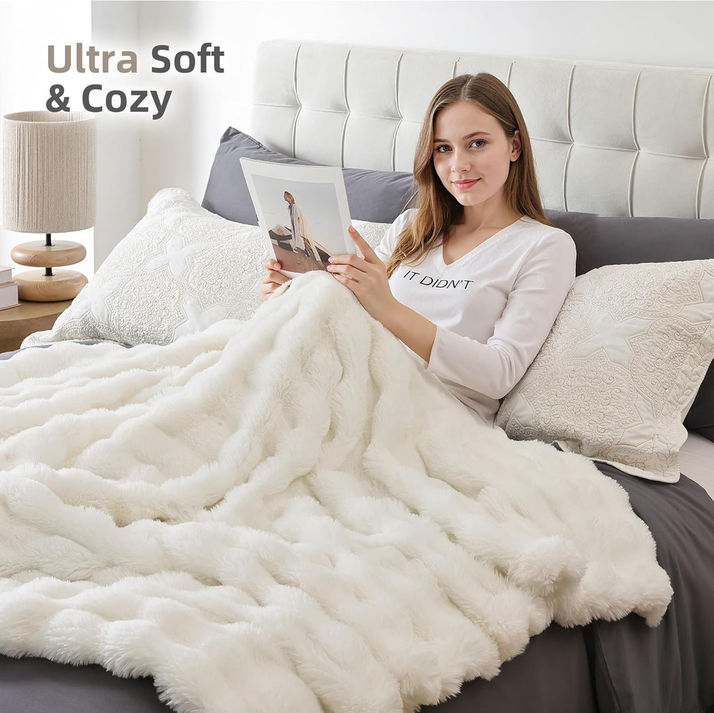 Luxury Chenille Throw Blanket with Tassel Edges